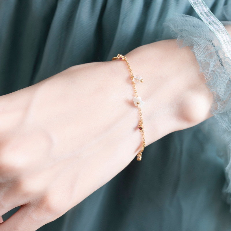 花のブレスレット