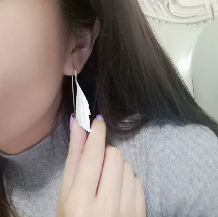 葉っぱのピアス