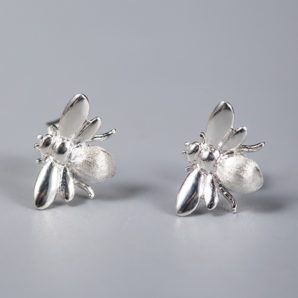 蜂のピアス　SILVER　0425