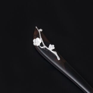 梅の花の簪 黒檀 着物 かんざし シルバー K005