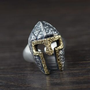 十字軍のリング　兜　シルバー　R025