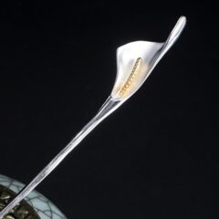 【おすすめ】着物でも普段着でも着けられる花モチーフのかんざし