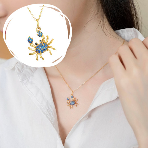 カニのペンダント