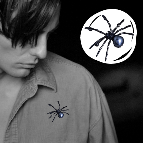 くものペンダント＆ブローチ