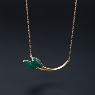 葉っぱのペンダント　プレゼント　ご褒美　N038