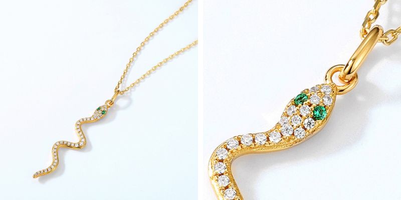 蛇のペンダント