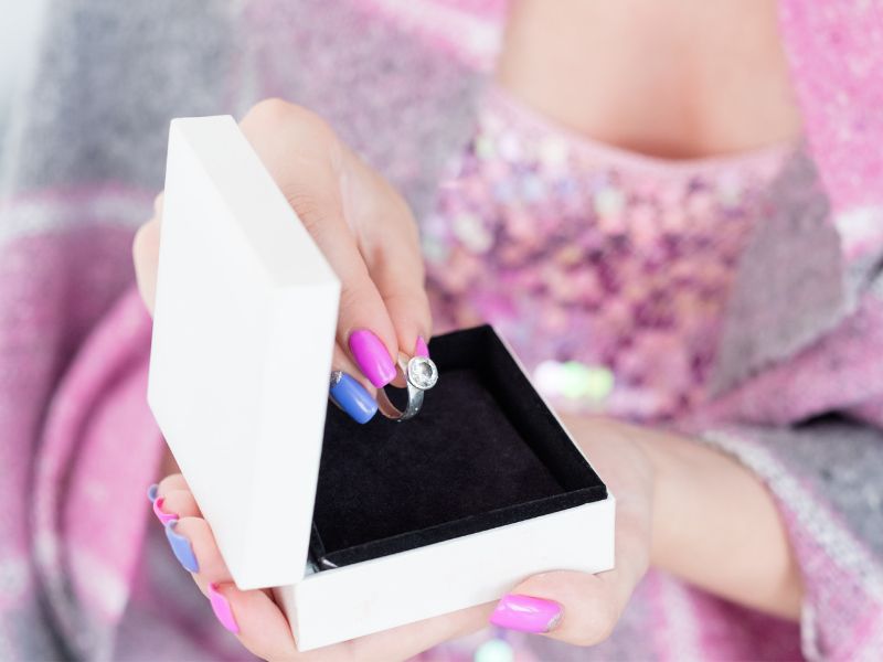 指輪をご褒美に選ぶメリットとは?