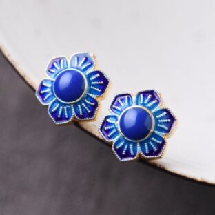 ダリアのピアス- 花びら一枚一枚に七宝焼を施した上品な一品