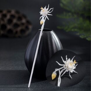 ゲッカビジンのかんざし - まるで夜空に咲く一輪の花のように K148