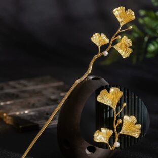 銀杏モチーフのかんざし - 秋の風情を身に纏う　K167