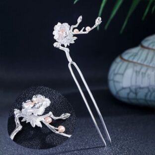 碌山の和デザイン銀の花シリーズ ルビー×マーカサイト 椿シルバー指輪 碌山の和デザイン銀の花シリーズ ルビー×マーカサイト 椿