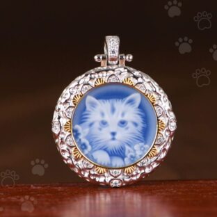 猫のカメオペンダント - 愛らしさと優雅さを兼ね備えたデザイン  N141