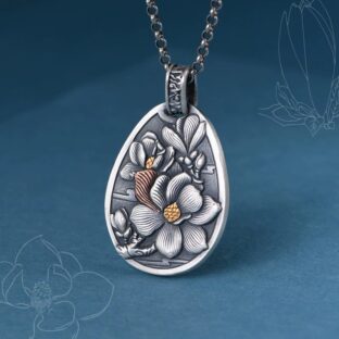 木蓮のペンダント - 重厚感のあるビンテージデザイン N146