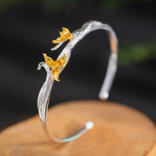 トキソウのバングル – 自然の優雅さと華やかさを感じる B082